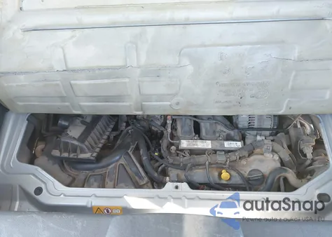 2014 Smart Fortwo Pure из США, поврежденный, VIN WMEEJ3BAXEK737620